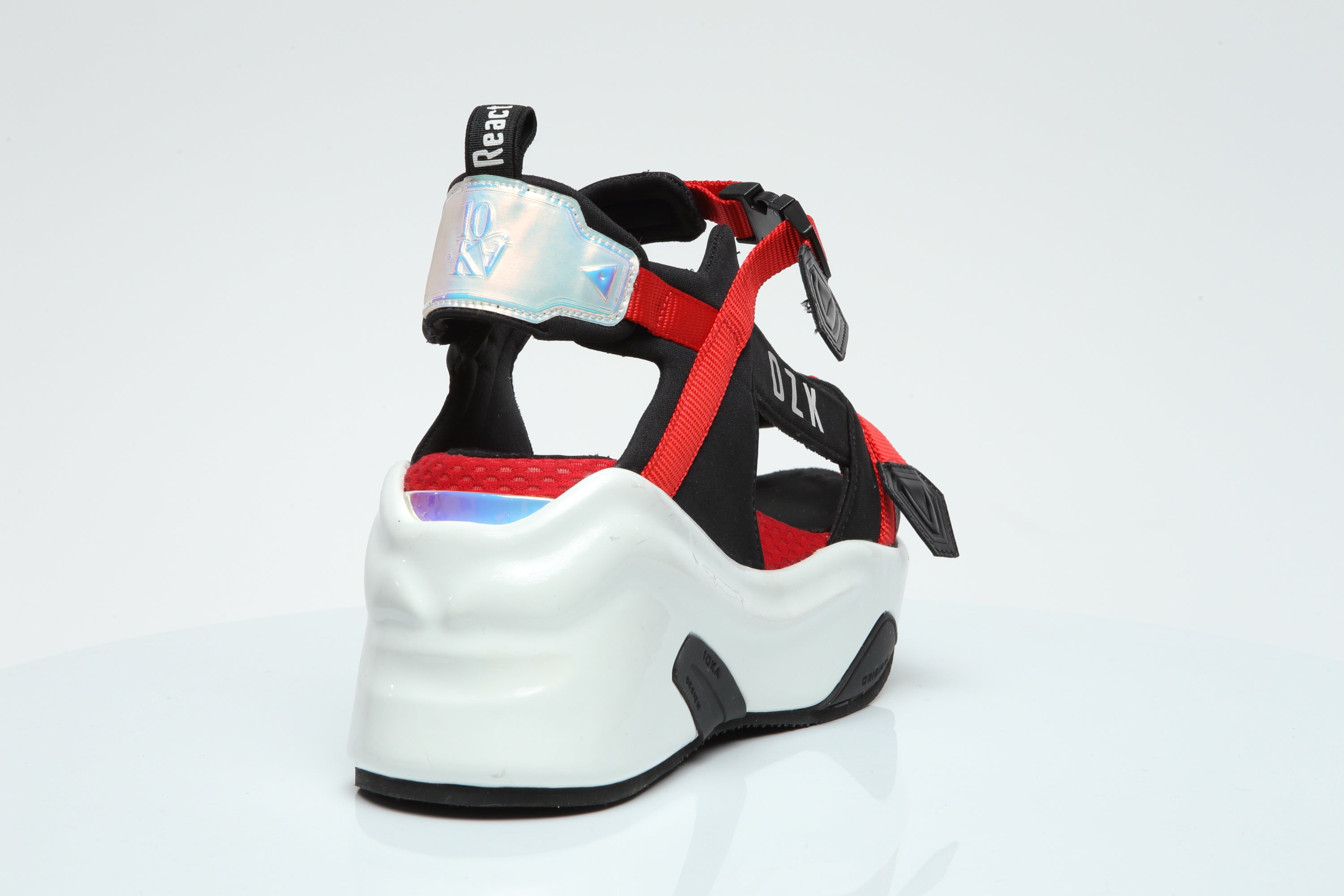 SANDALIA CHUNKY REBEL // Edición Rojo-Negro (2019)