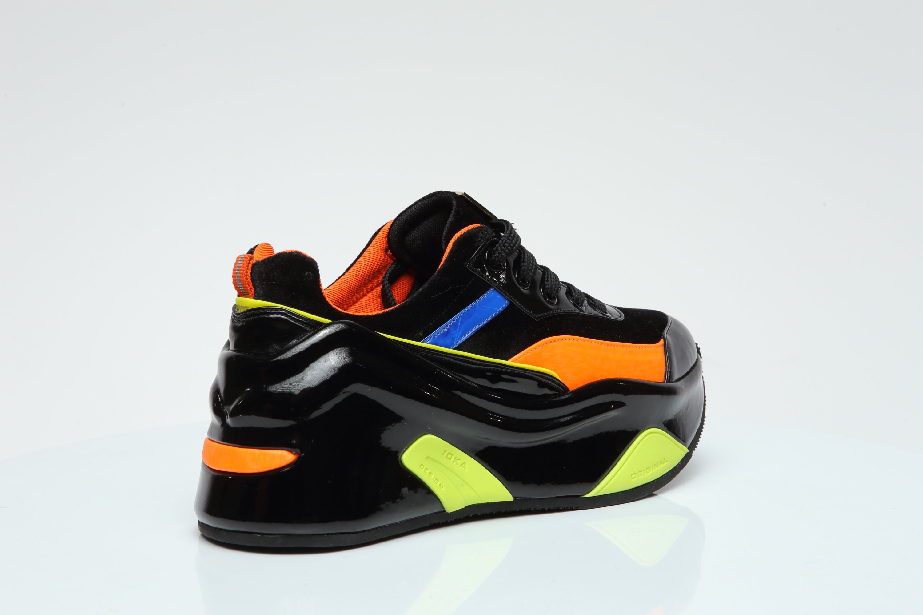 CHUNKY REBEL // Edición Neon Velocity (2019)