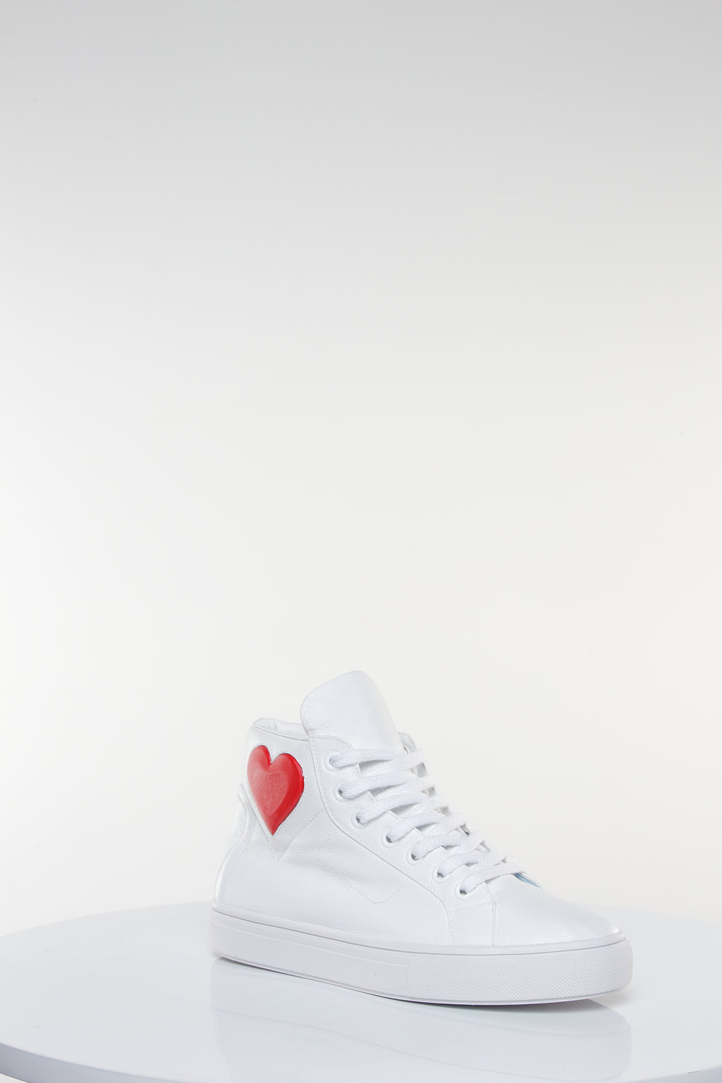 LOVE HIGH–TOP (2018)  RED HEART EDITION