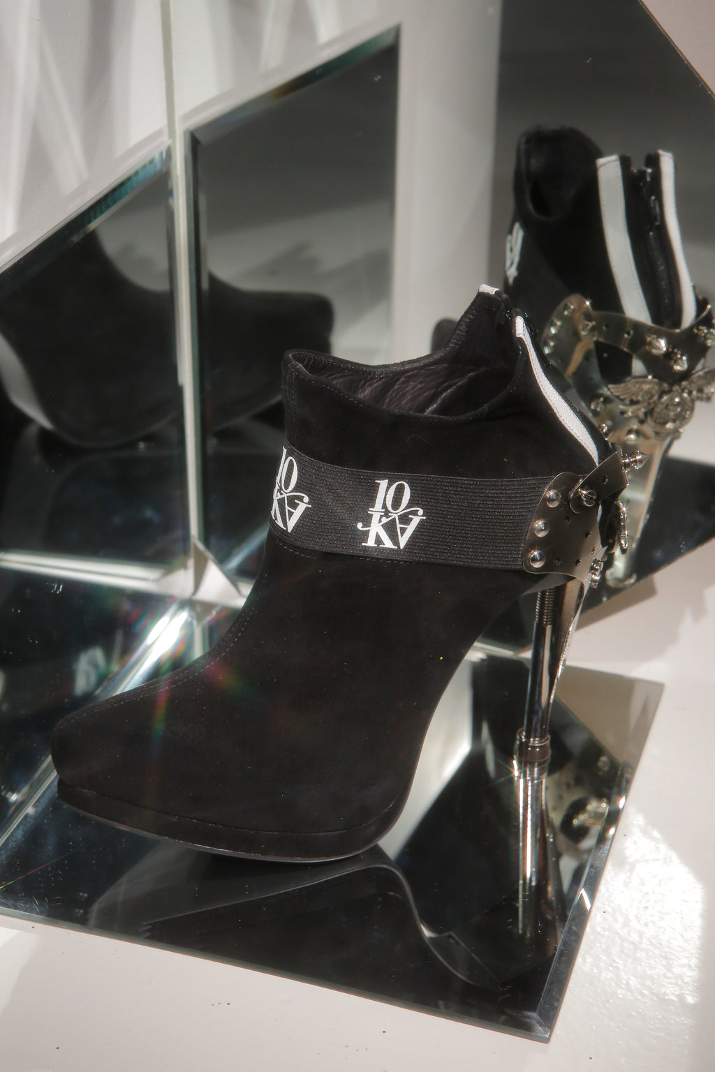 10KA “Cyber-Spine” Stiletto Boot